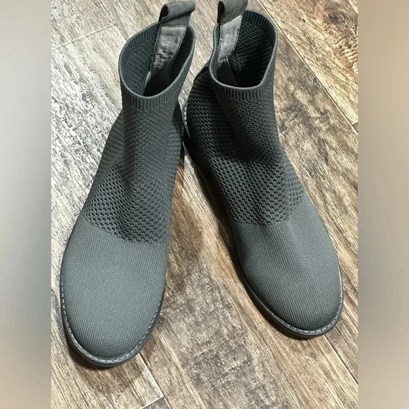 Eileen Fisher Jude Knit Sock Bootie Size 5.5 - Picture 3 of 6